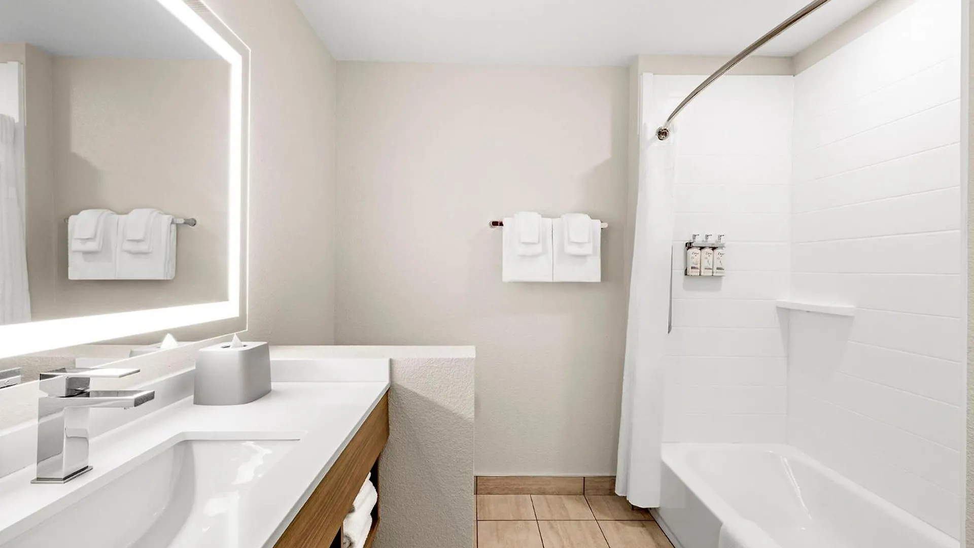 Holiday Inn Express & Suites - Phoenix West - Tolleson By Ihg Hotel